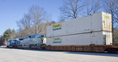 J.B. Hunt says UP-NS merger filing lacks intermodal detail