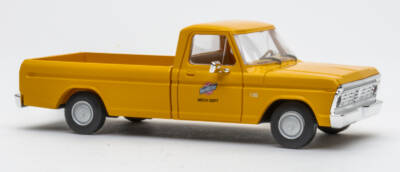 Atlas O 1973 Ford F-100 truck