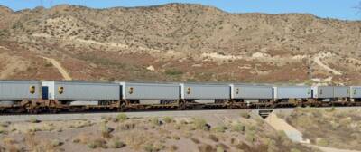 BNSF, Union Pacific deliver perfect peak seasons for intermodal customers