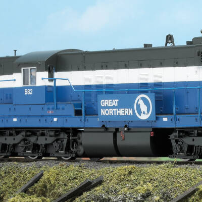Diesel locomotive paint schemes